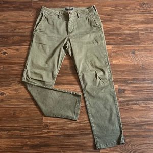 American Eagle Olive Casual Pants